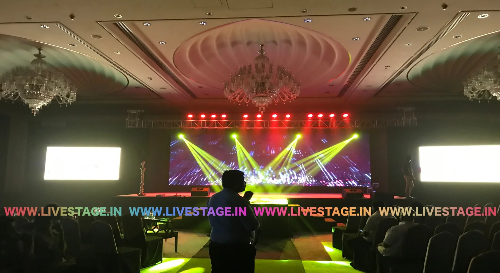 live-stage-led-wall-slide-3